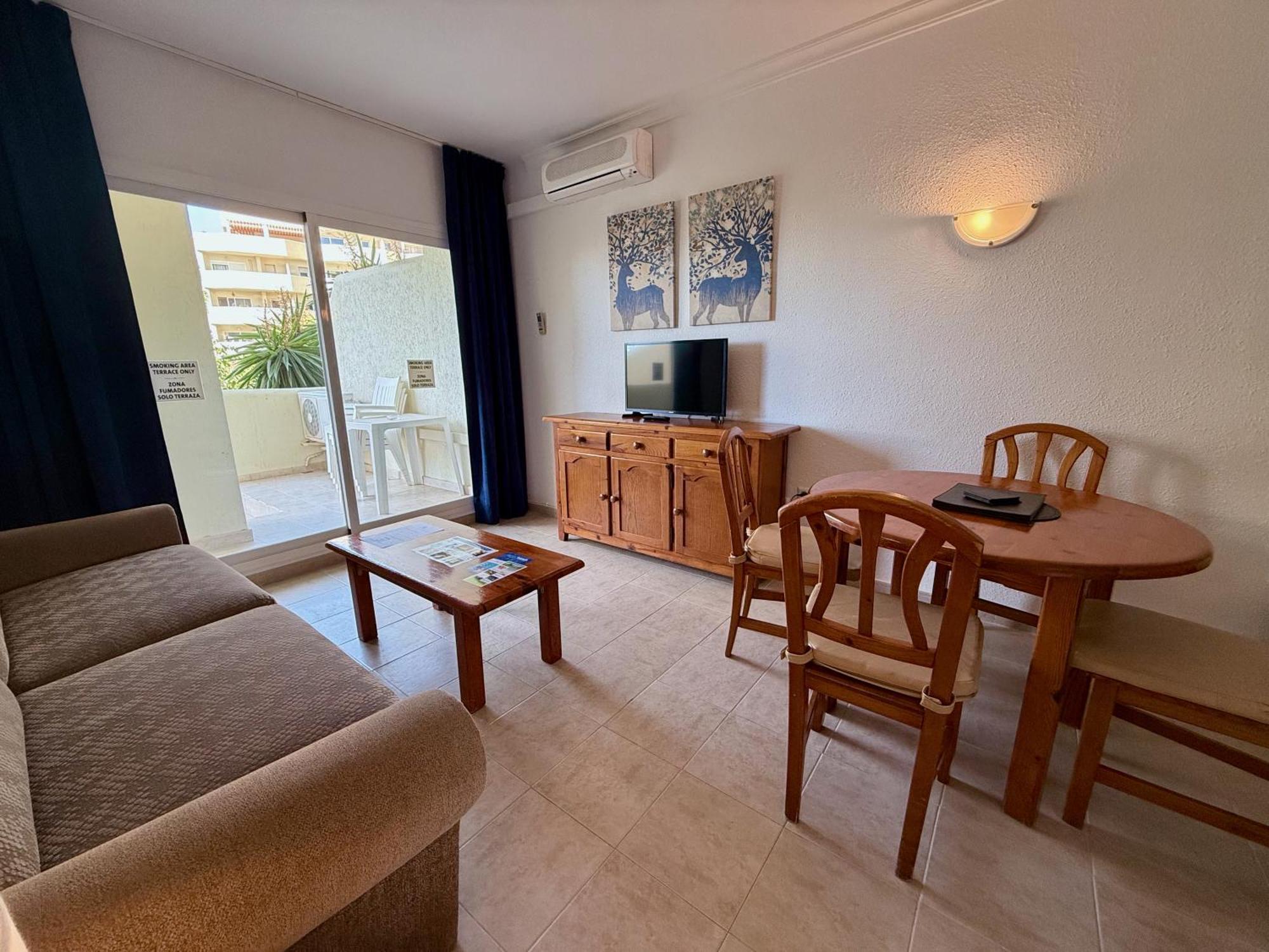 Kingfisher Apartments Benal Beach 贝纳尔马德纳 外观 照片