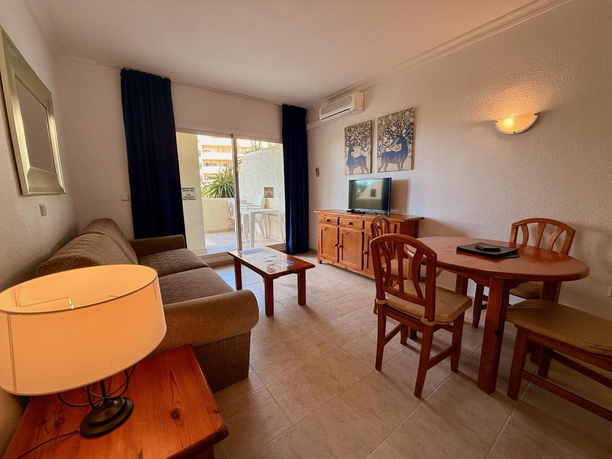Kingfisher Apartments Benal Beach 贝纳尔马德纳 外观 照片