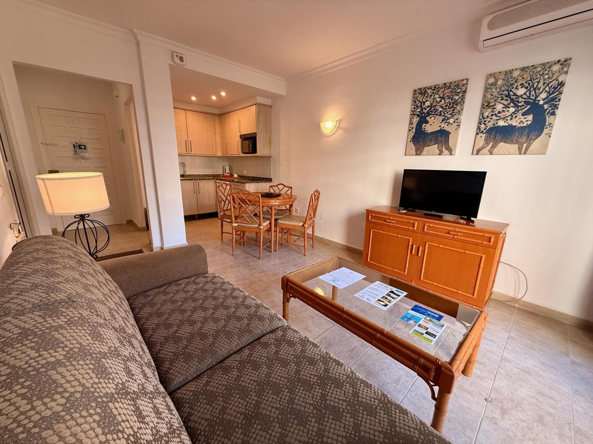 Kingfisher Apartments Benal Beach 贝纳尔马德纳 外观 照片