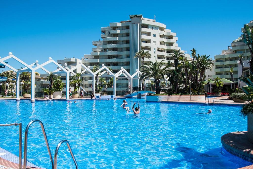 Kingfisher Apartments Benal Beach 贝纳尔马德纳 外观 照片
